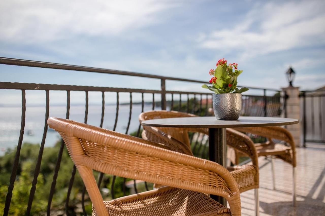 Apartments Vesela Banjol الغرفة الصورة