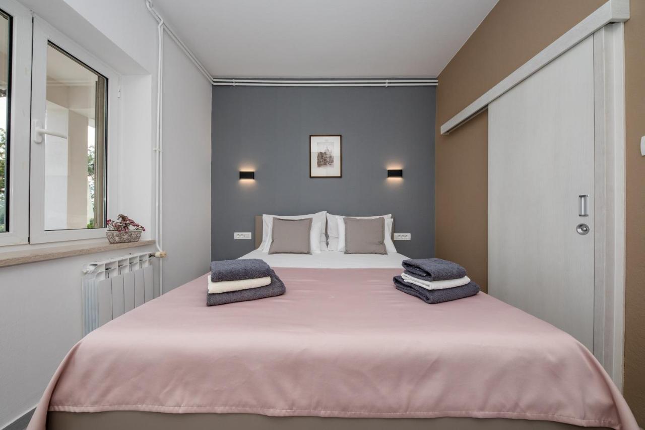 Apartments Vesela Banjol الغرفة الصورة