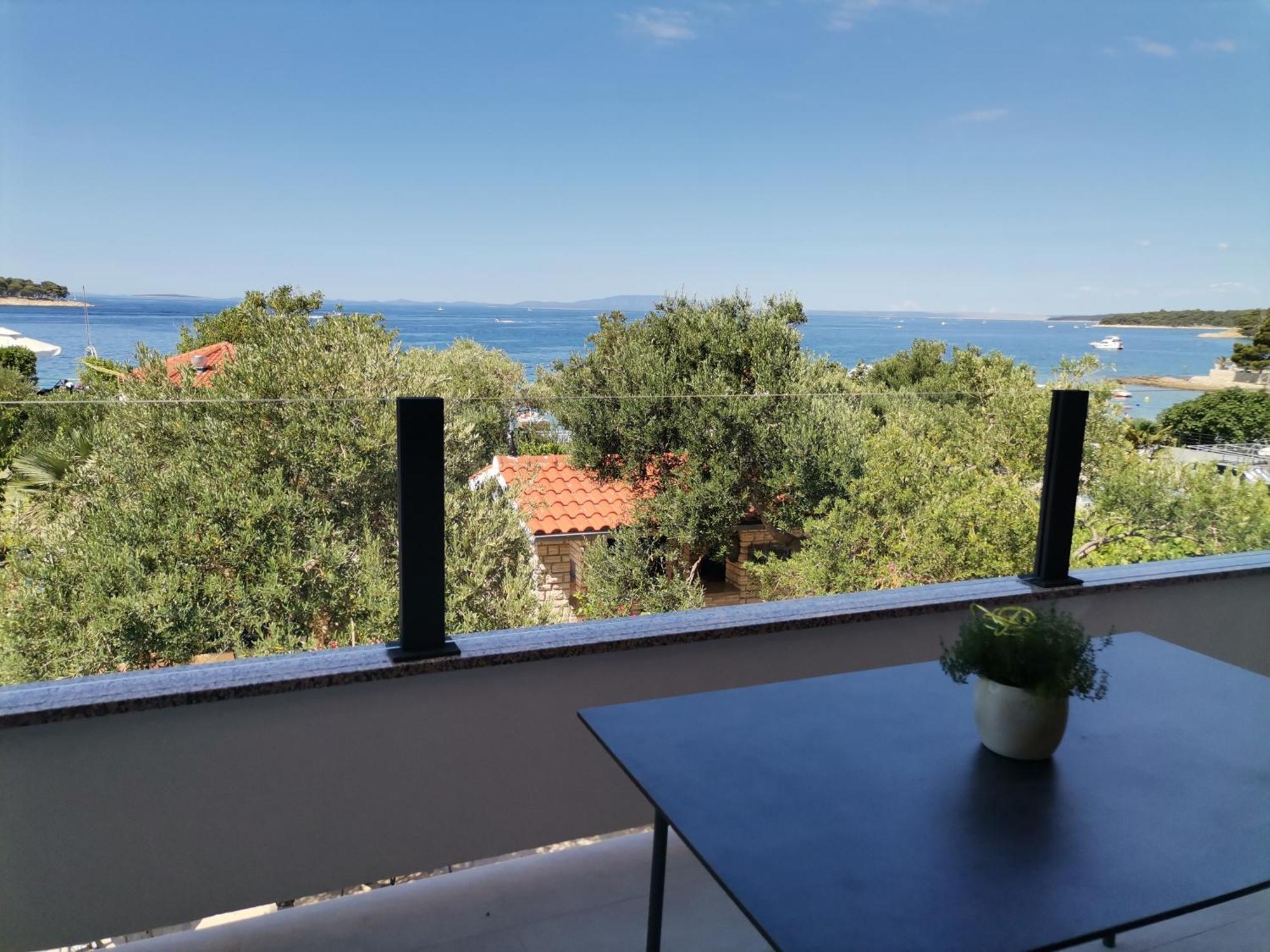 Apartments Vesela Banjol الغرفة الصورة
