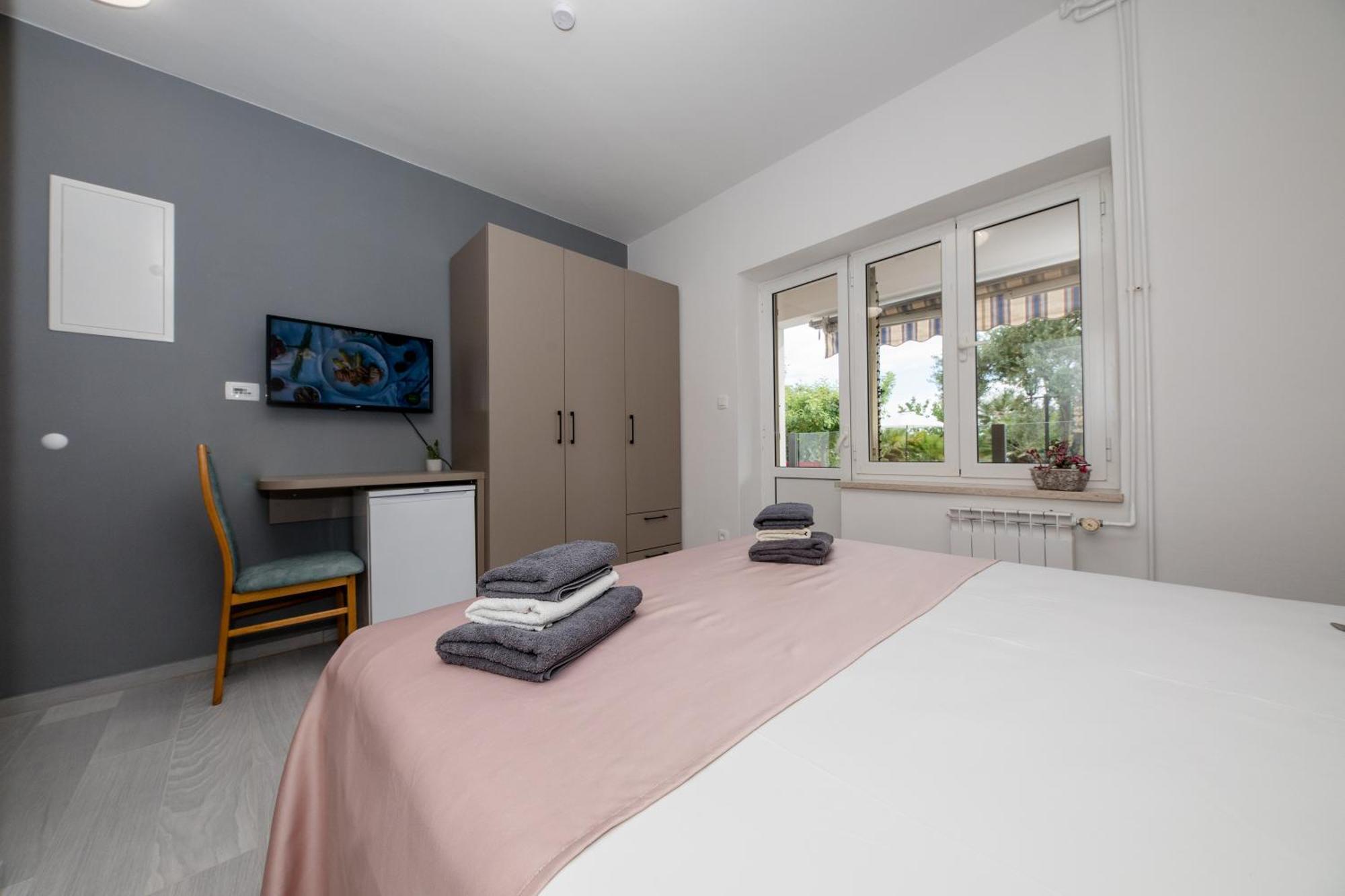 Apartments Vesela Banjol الغرفة الصورة